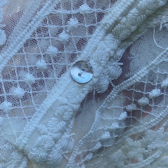 White POL Layla summer lace dress - Picture 5 of 8